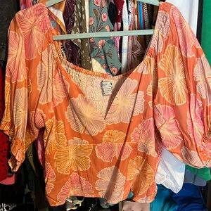 Yireh x Jana Lam Kate top in size XL never worn